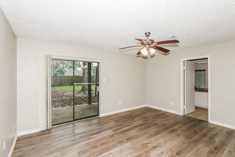 2,035/Mo, 1406 Mayweather Ln Richmond, TX 77406 Main Bedroom View 2