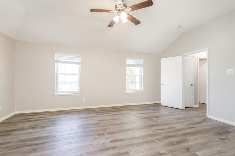 2,095/Mo, 29226 Spring Mist Dr Spring, TX 77386 Main Bedroom View 2