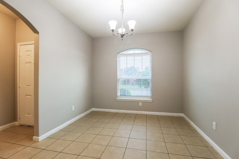 1,995/Mo, 12019 Fairquarter Ln Pinehurst, TX 77362 Dining Room View