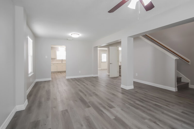 2,345/Mo, 9918 Revelstoke Dr Houston, TX 77086 Living Room View