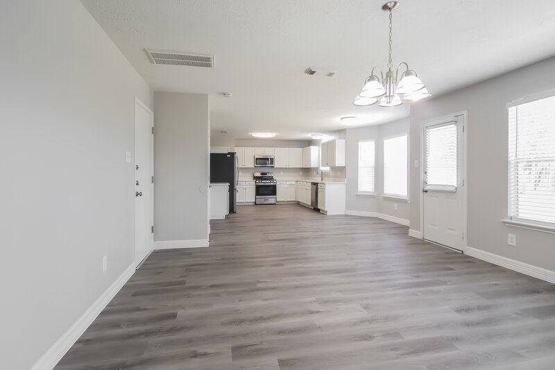 2,345/Mo, 9918 Revelstoke Dr Houston, TX 77086 Dining Room View