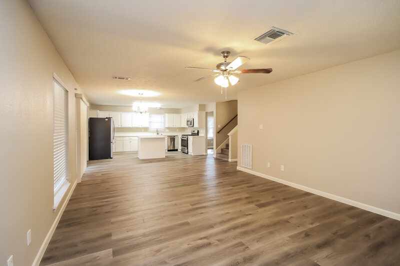 2,360/Mo, 14210 Andrea Way Ln Houston, TX 77083 Living Room View 2