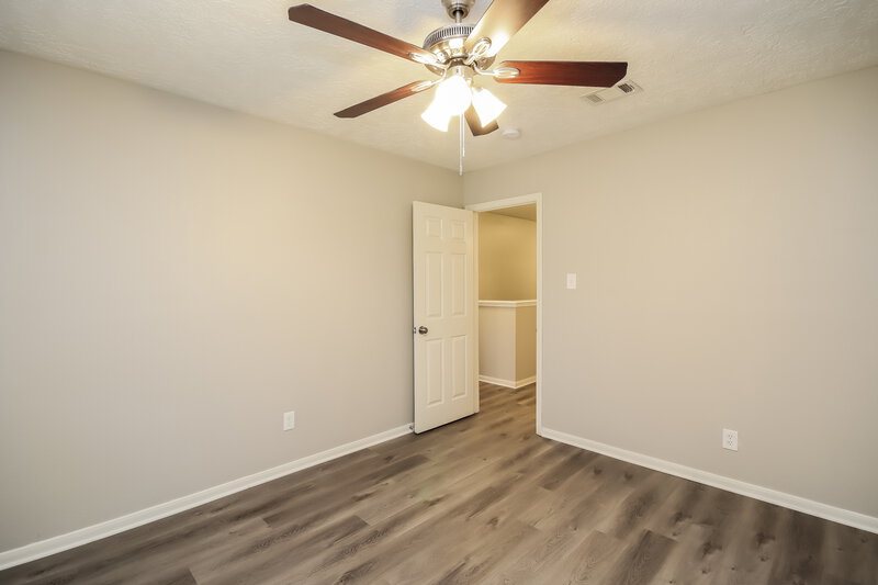 2,360/Mo, 14210 Andrea Way Ln Houston, TX 77083 Bedroom View