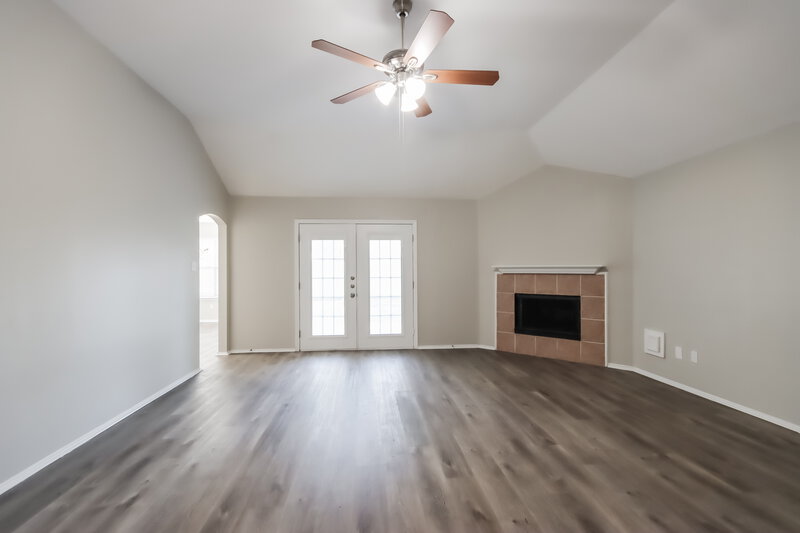 2,075/Mo, 23214 Lone Wolf Trl Spring, TX 77373 Living Room View 2