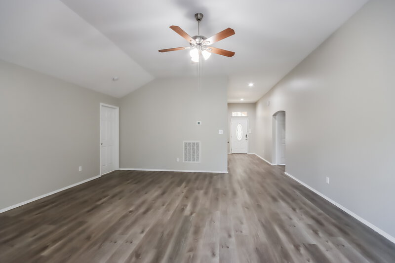2,075/Mo, 23214 Lone Wolf Trl Spring, TX 77373 Living Room View 3