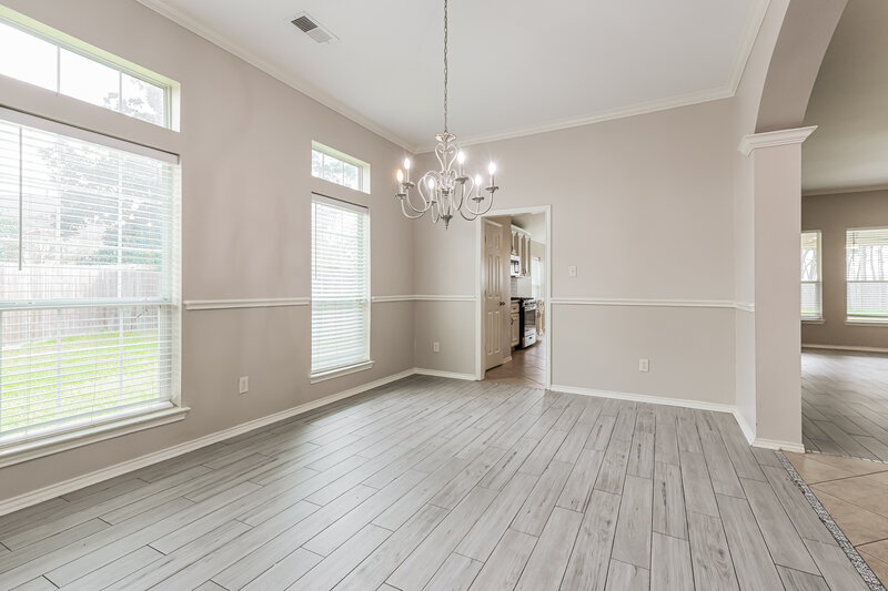 2,530/Mo, 15802 Magnolia Shores Ln Houston, TX 77044 Dining Room View