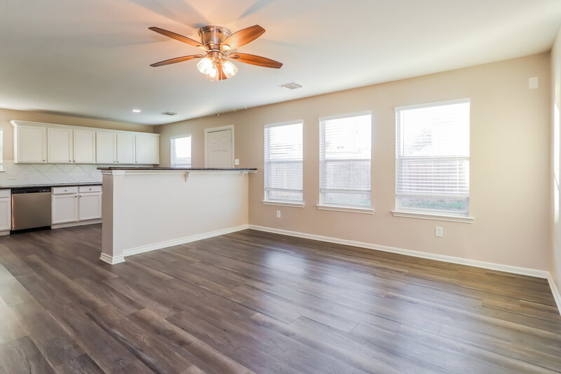 2,320/Mo, 7023 Falling Cherry Pl Houston, TX 77049 Dining Room View