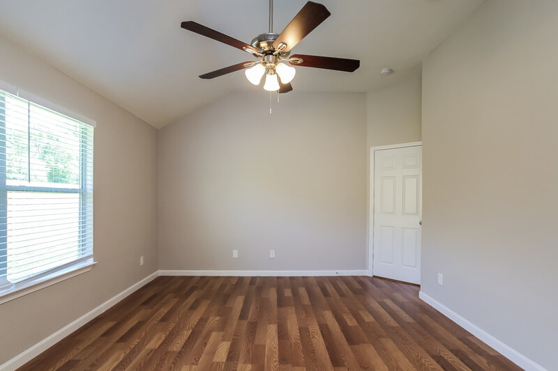 2,030/Mo, 22810 E Fairfax Village Cir Spring, TX 77373 Main Bedroom View