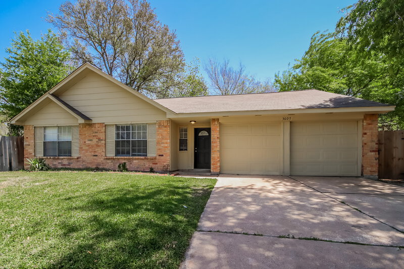 2,195/Mo, 3607 Macon Pl Ct Houston, TX 77082 External View