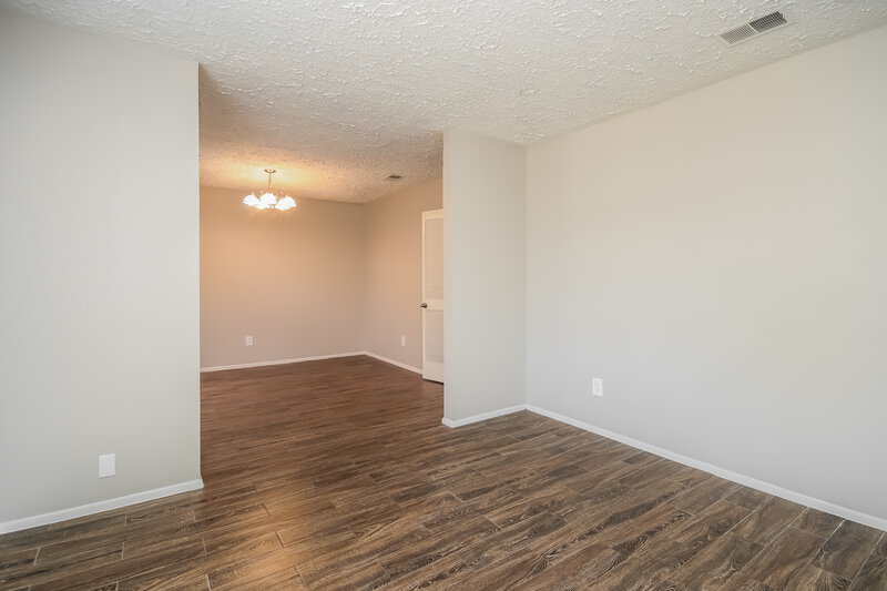 2,195/Mo, 3607 Macon Pl Ct Houston, TX 77082 Den View