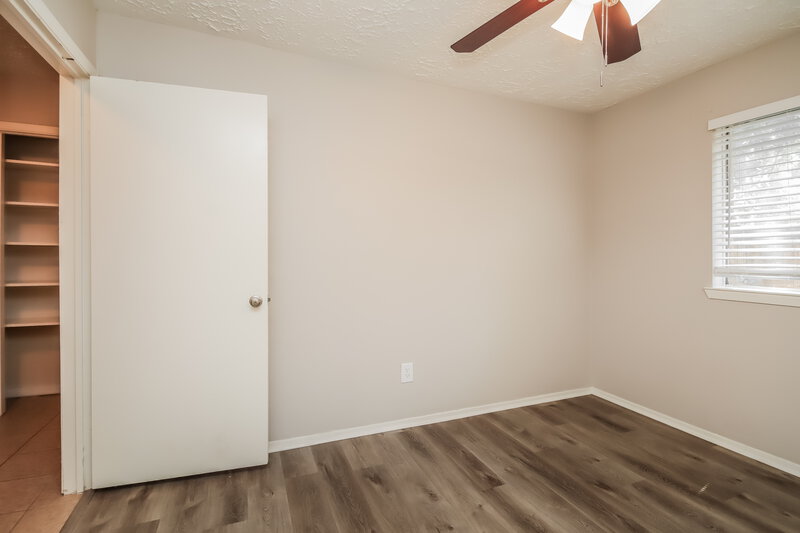 2,195/Mo, 3607 Macon Pl Ct Houston, TX 77082 Bedroom View