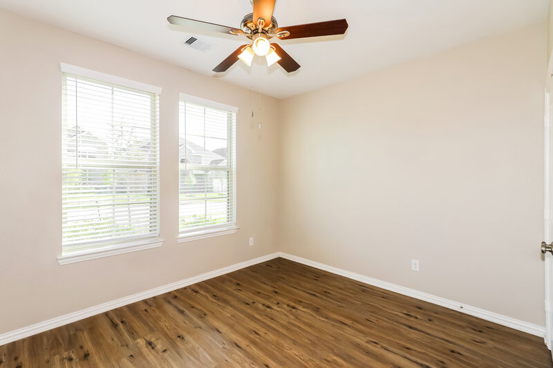 2,280/Mo, 31306 Mallet Cv Fulshear, TX 77441 Bedroom View 3
