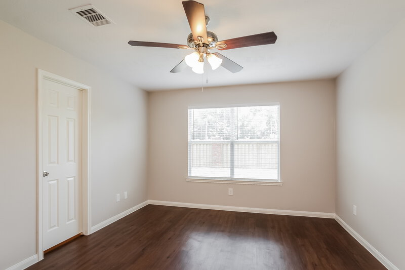 1,975/Mo, 3626 Maris Way Humble, TX 77338 Main Bedroom View