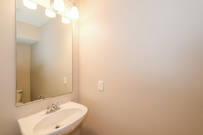2,250/Mo, 7219 Cool Springs Ct Magnolia, TX 77354 Bathroom View 2