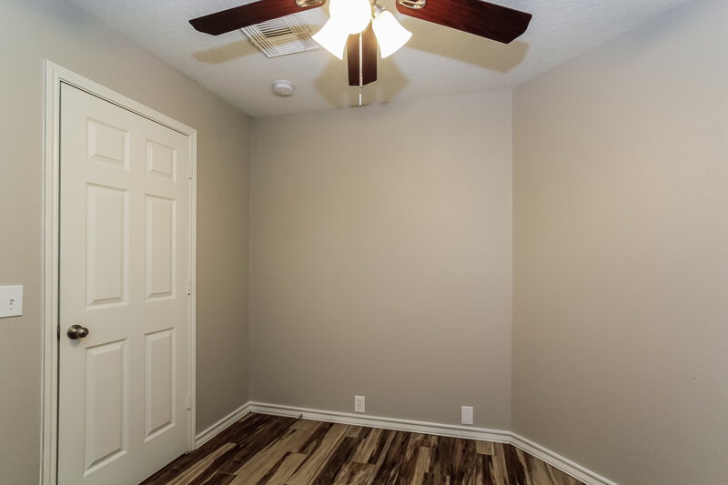 1,715/Mo, 18207 Trinity Knoll Way Humble, TX 77346 Bedroom View 4