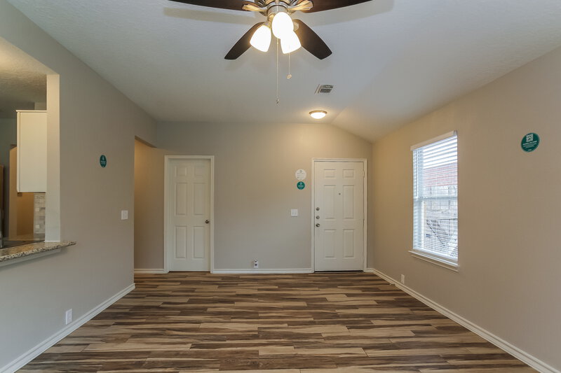 1,715/Mo, 18207 Trinity Knoll Way Humble, TX 77346 Bedroom View 5