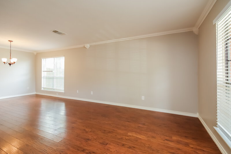 2,485/Mo, 1710 Valero St Friendswood, TX 77546 Family Room View