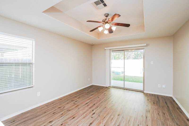 1,740/Mo, 9614 Brandon Rock Lane Houston, TX 77044 Living Room View 2