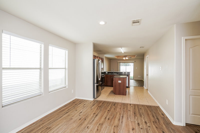 1,740/Mo, 9614 Brandon Rock Lane Houston, TX 77044 Dining Room View