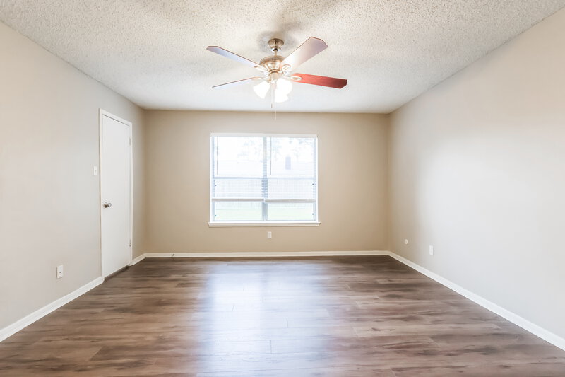 1,795/Mo, 2014 Sekola Ln Spring, TX 77386 Main Bedroom View