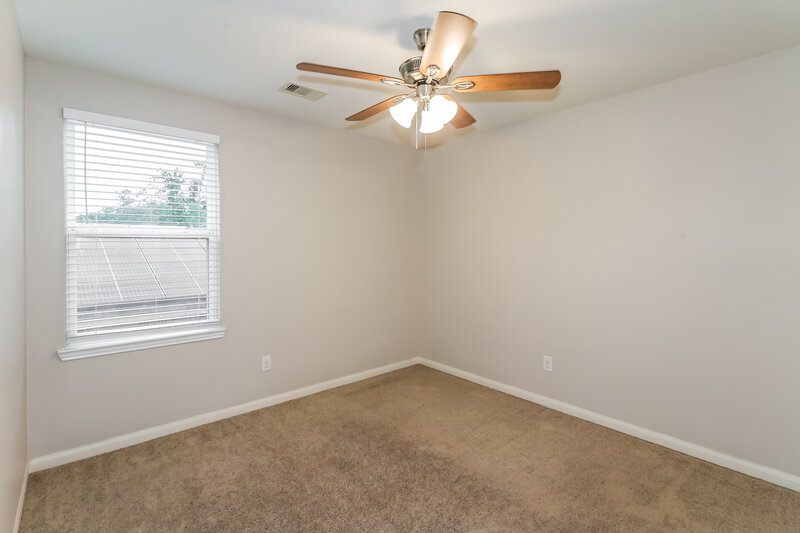 1,995/Mo, 12074 Fairquarter Ln Pinehurst, TX 77362 Bedroom View 2