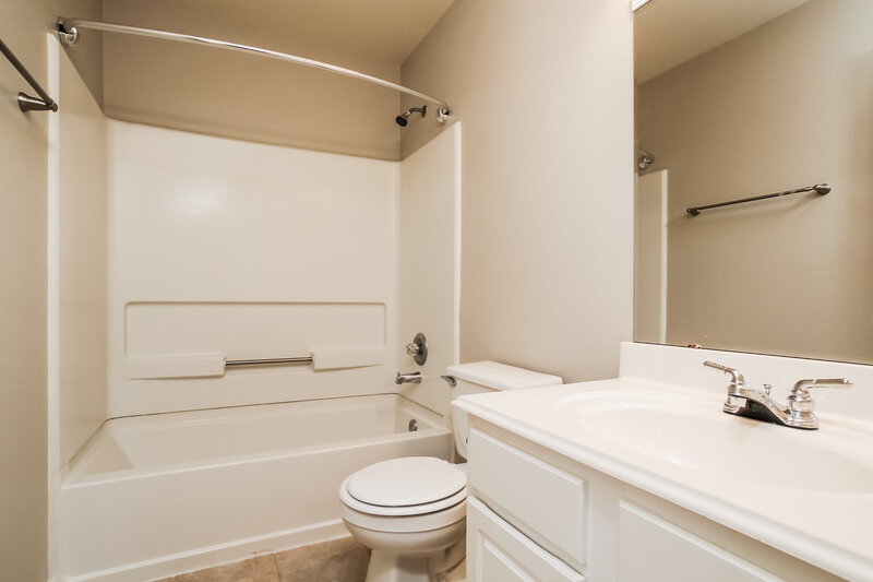 3,740/Mo, 6135 Springbrook Garden Ln Spring, TX 77379 Bathroom View