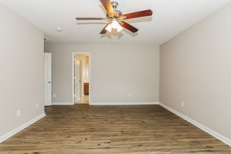 2,325/Mo, 20635 Springlight Ln Spring, TX 77379 Main Bedroom View 2