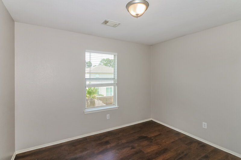 1,700/Mo, 5006 Roth Forest Ln Spring, TX 77389 Bedroom View