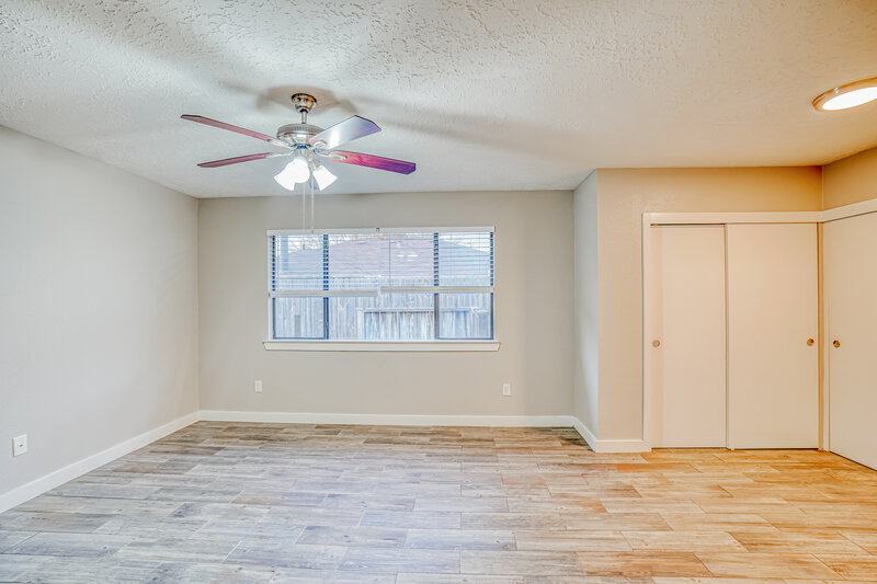 2,010/Mo, 4403 Pawnee St Baytown, TX 77521 Main Bedroom View