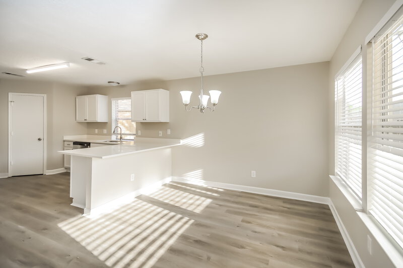 2,505/Mo, 3134 Rainpark Ln Katy, TX 77449 Dining Room View 3