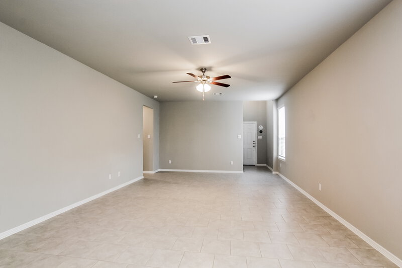 1,910/Mo, 25726 Northpark Palm Dr Porter, TX 77365 Living Room View