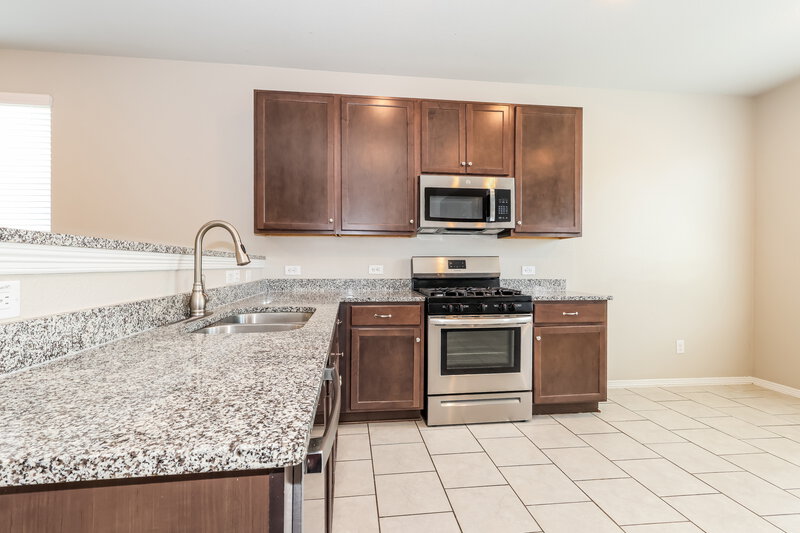 2,285/Mo, 25726 Northpark Palm Dr Porter, TX 77365 Kitchen View
