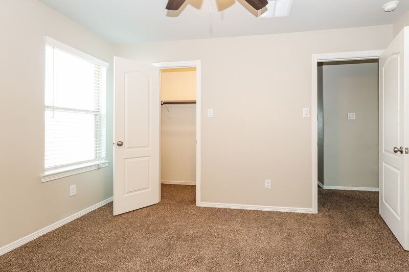 2,285/Mo, 25726 Northpark Palm Dr Porter, TX 77365 Bedroom View 2