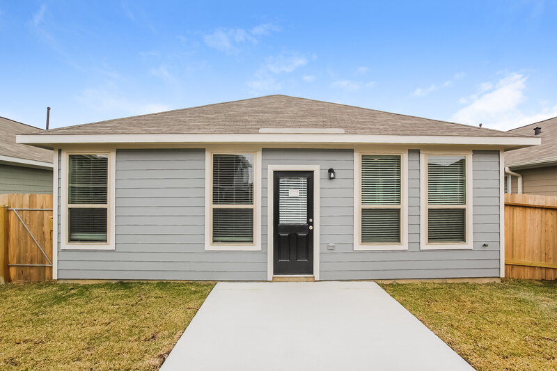 1,910/Mo, 25726 Northpark Palm Dr Porter, TX 77365 Rear View