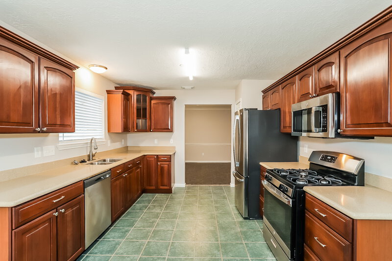 2,620/Mo, 4401 Plover Dr Seabrook, TX 77586 Kitchen View 2
