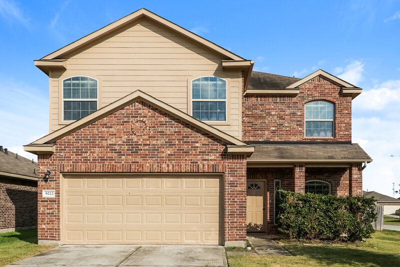 3,170/Mo, 9222 Chloe Dr Houston, TX 77044 External View
