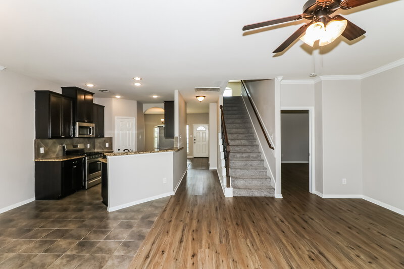 3,170/Mo, 9222 Chloe Dr Houston, TX 77044 Living Room View 2