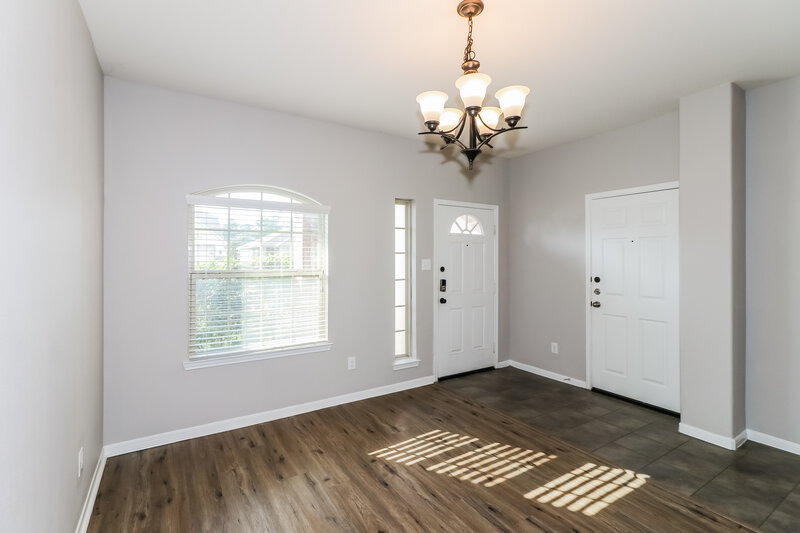 3,170/Mo, 9222 Chloe Dr Houston, TX 77044 Dining Room View