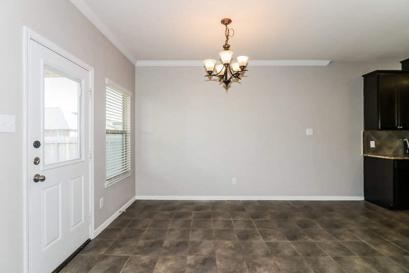 3,170/Mo, 9222 Chloe Dr Houston, TX 77044 Dining Room View 2