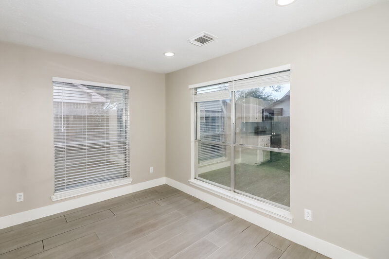 2,400/Mo, 6026 Egypt Dr Pasadena, TX 77505 Breakfast Nook View