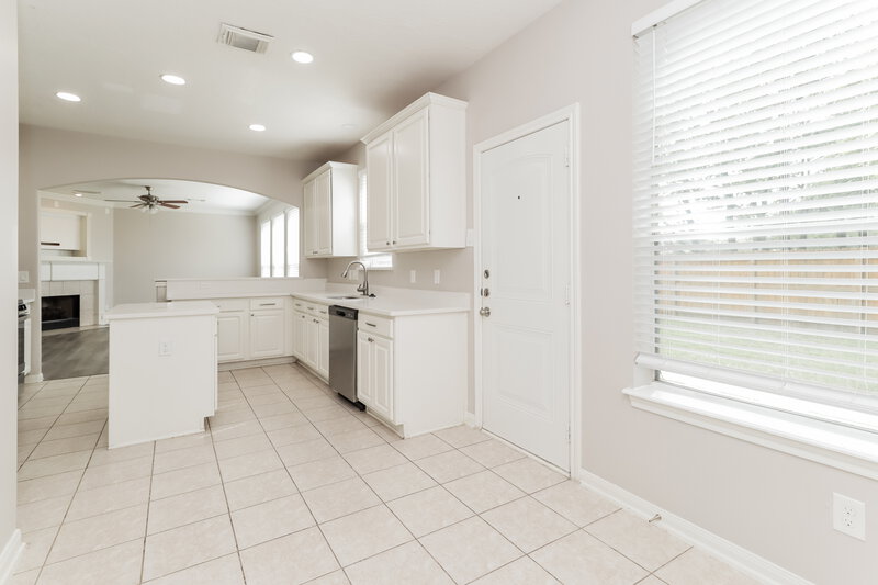 2,485/Mo, 18403 Mabels Island Ct Humble, TX 77346 Floorplan View 3