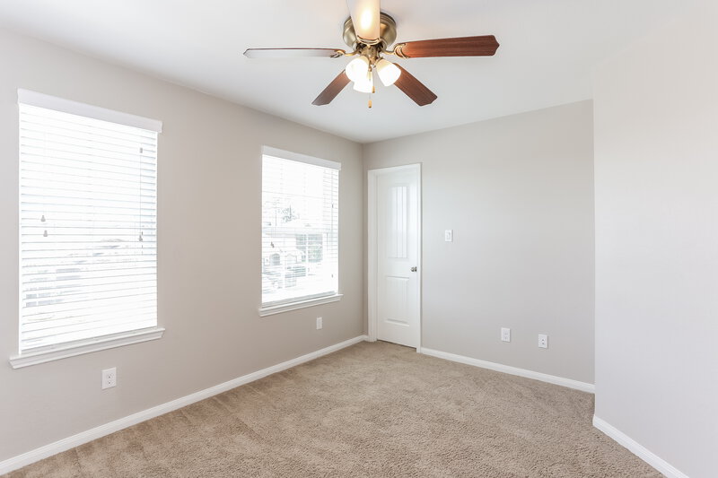 2,335/Mo, 13219 Adolpho Dr Houston, TX 77044 Bedroom View 4