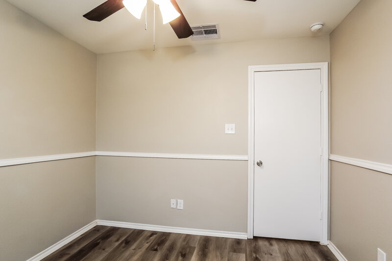 1,700/Mo, 801 Lovebug Ln Conroe, TX 77301 Bedroom View 3