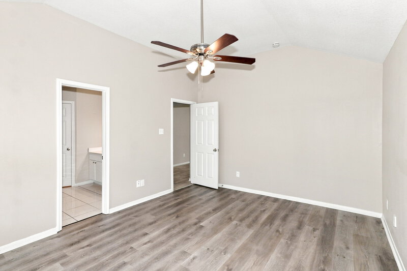 1,990/Mo, 3207 Apple Dale Dr Houston, TX 77084 Bedroom View 3