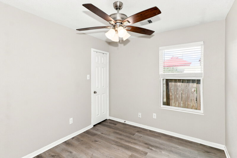 1,990/Mo, 3207 Apple Dale Dr Houston, TX 77084 Bedroom View 4