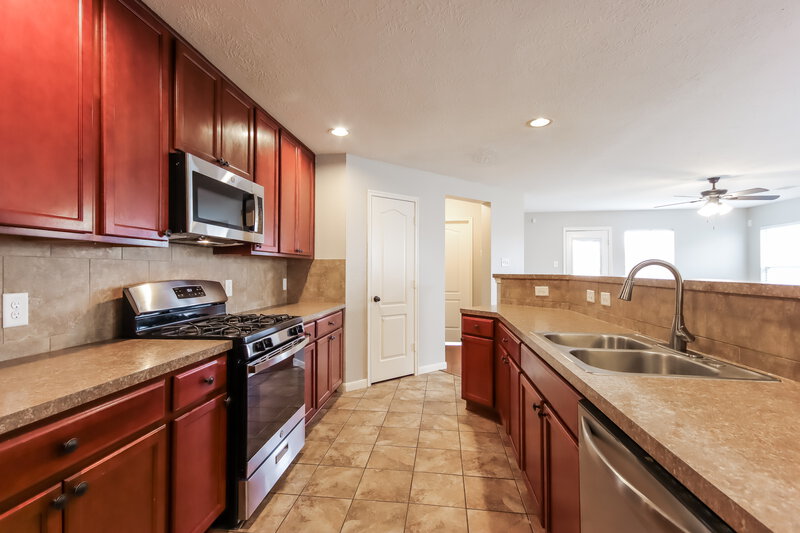 1,810/Mo, 29129 Legends Wick Dr Spring, TX 77386 Kitchen View