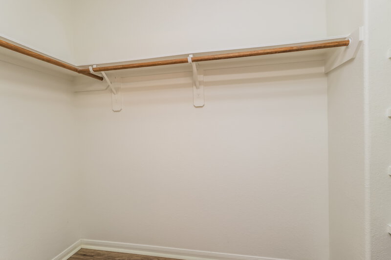 1,940/Mo, 9969 Kingfisher Dr Conroe, TX 77385 Walk In Closet View