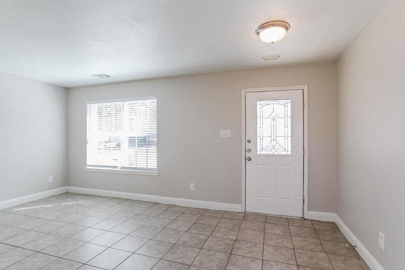 2,380/Mo, 6418 Gardenspring Brook Ln Spring, TX 77379 Sitting Room View