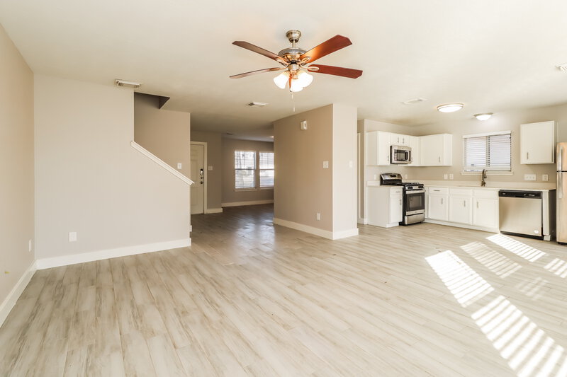 1,855/Mo, 311 Mako Ct Crosby, TX 77532 Living Room View 2