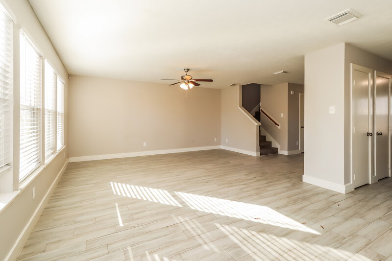 1,855/Mo, 311 Mako Ct Crosby, TX 77532 Living Room View 3